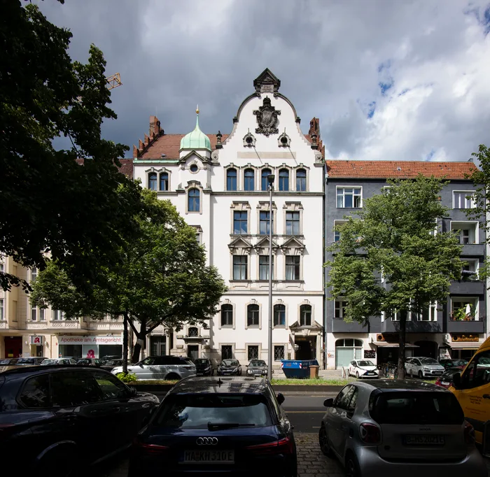 Kantstraße 79